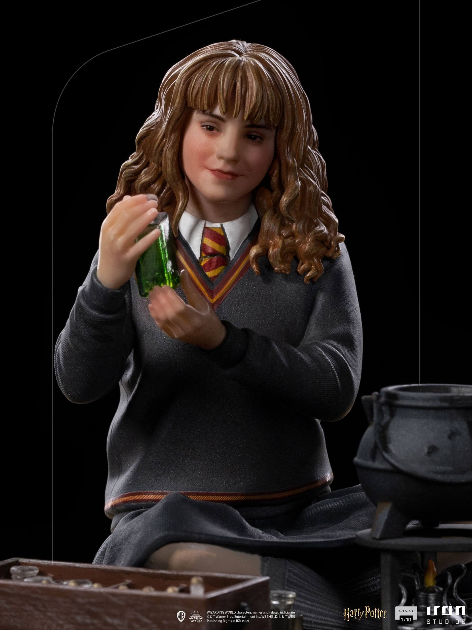 Iron Studios Collectible Harry Potter Art Scale 1-10 Statue Featuring Hermione Granger in Polyjuice Potion Scene
