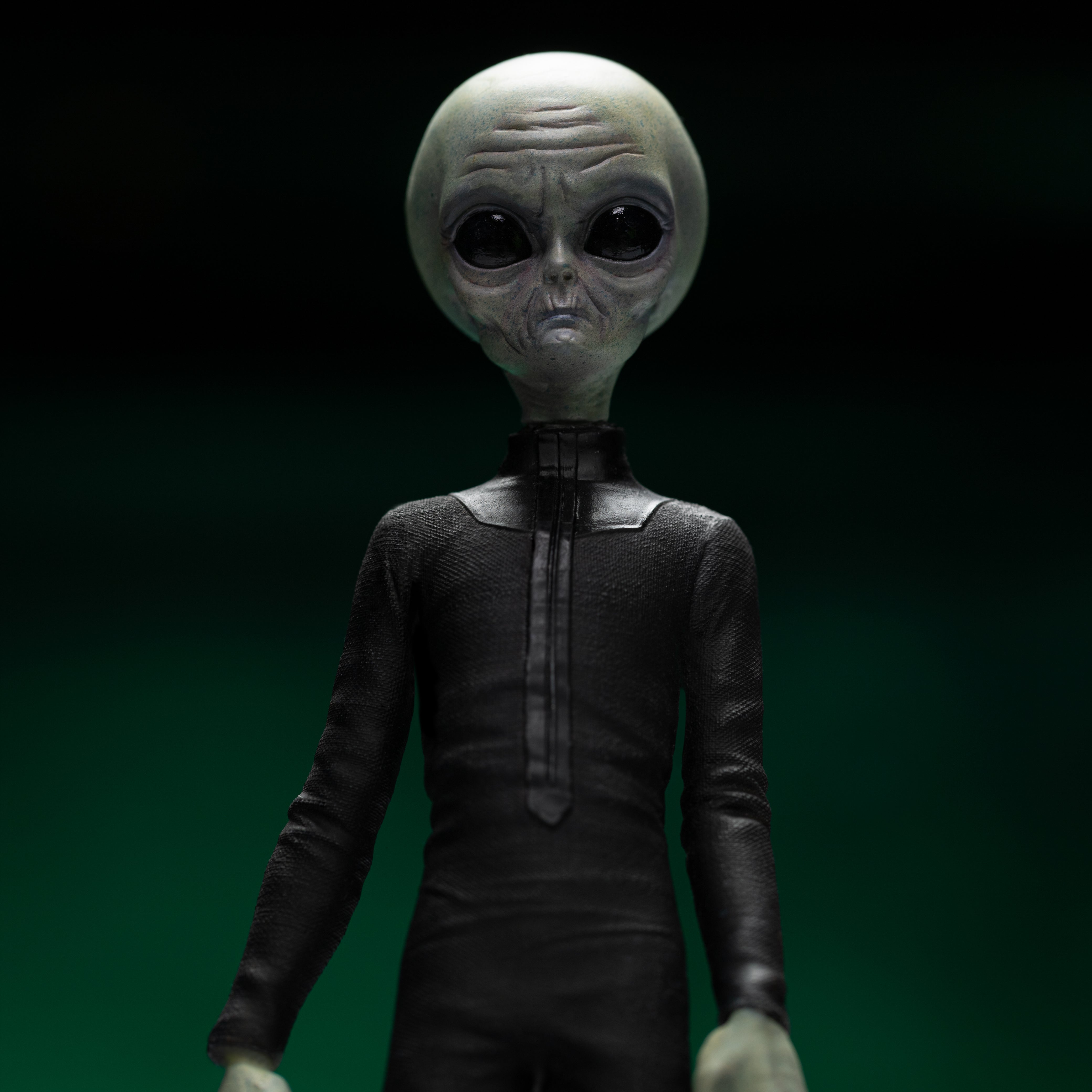 Iron Studios 1/10 Art Scale Limited Edition Grey Alien Statue - 'I Want to Believe'