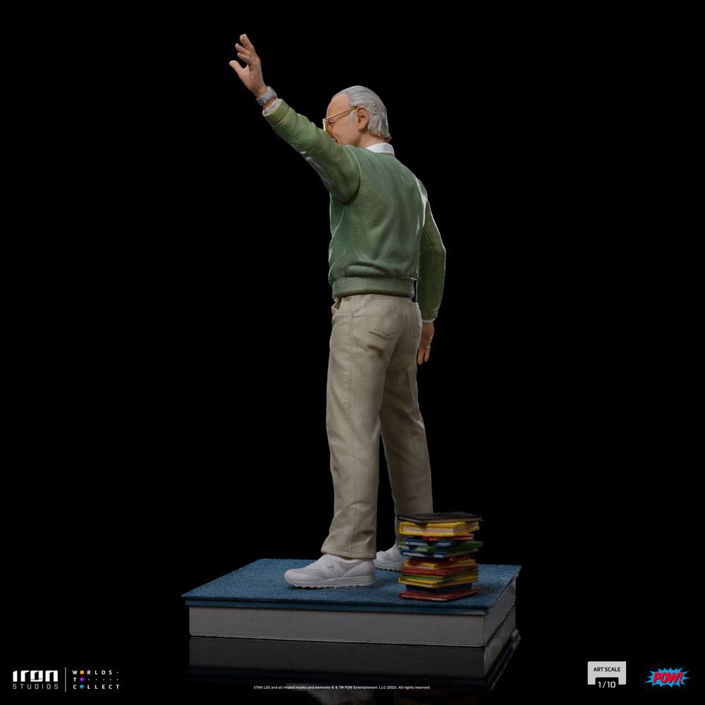 Iron Studios Marvel Collectible 1/10 Art Scale Statue of Stan Lee in His Legendary Years