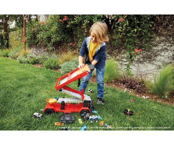 Hot Wheels Monster Trucks Downhill Racing Set with Crash and Transport Features