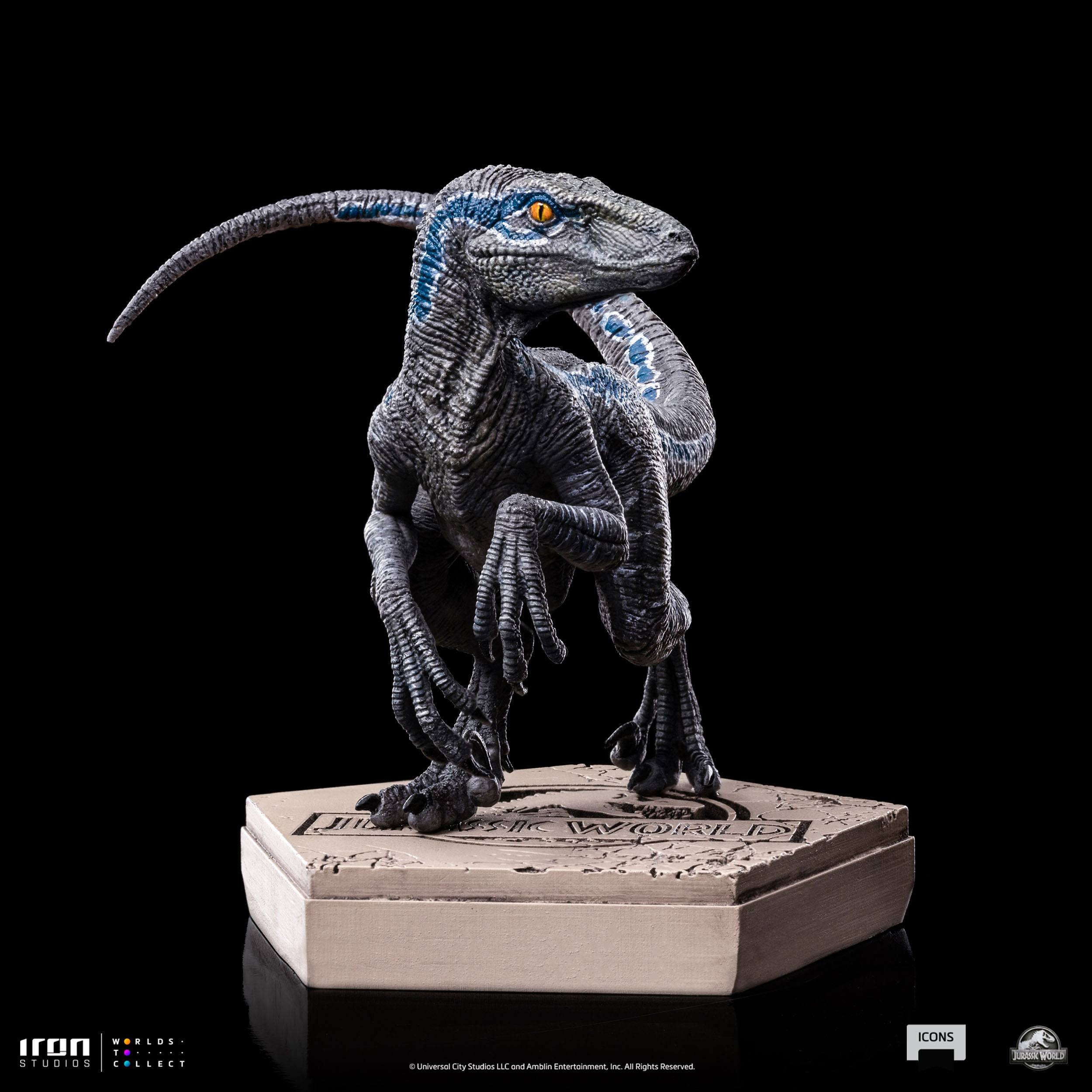 Iron Studios Jurassic World Velociraptor Blue (B) Collectible Statue