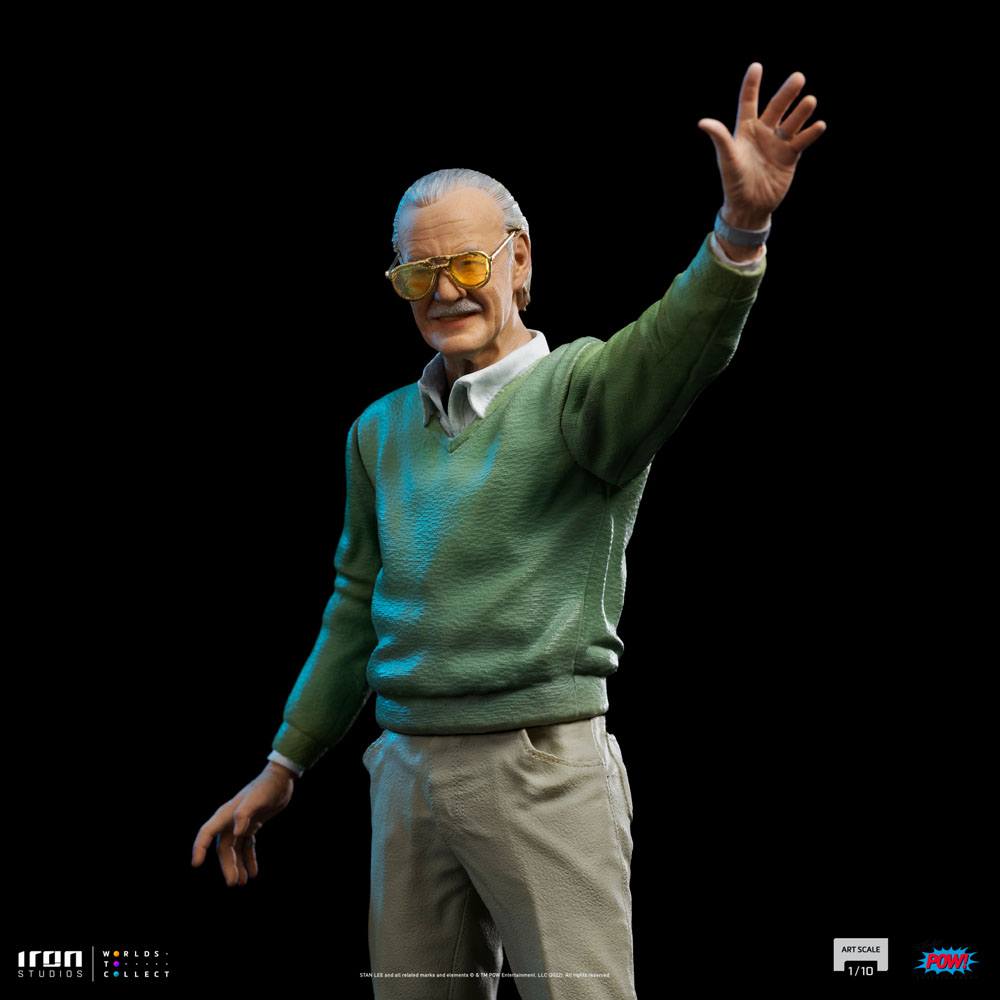 Iron Studios Marvel Collectible 1/10 Art Scale Statue of Stan Lee in His Legendary Years