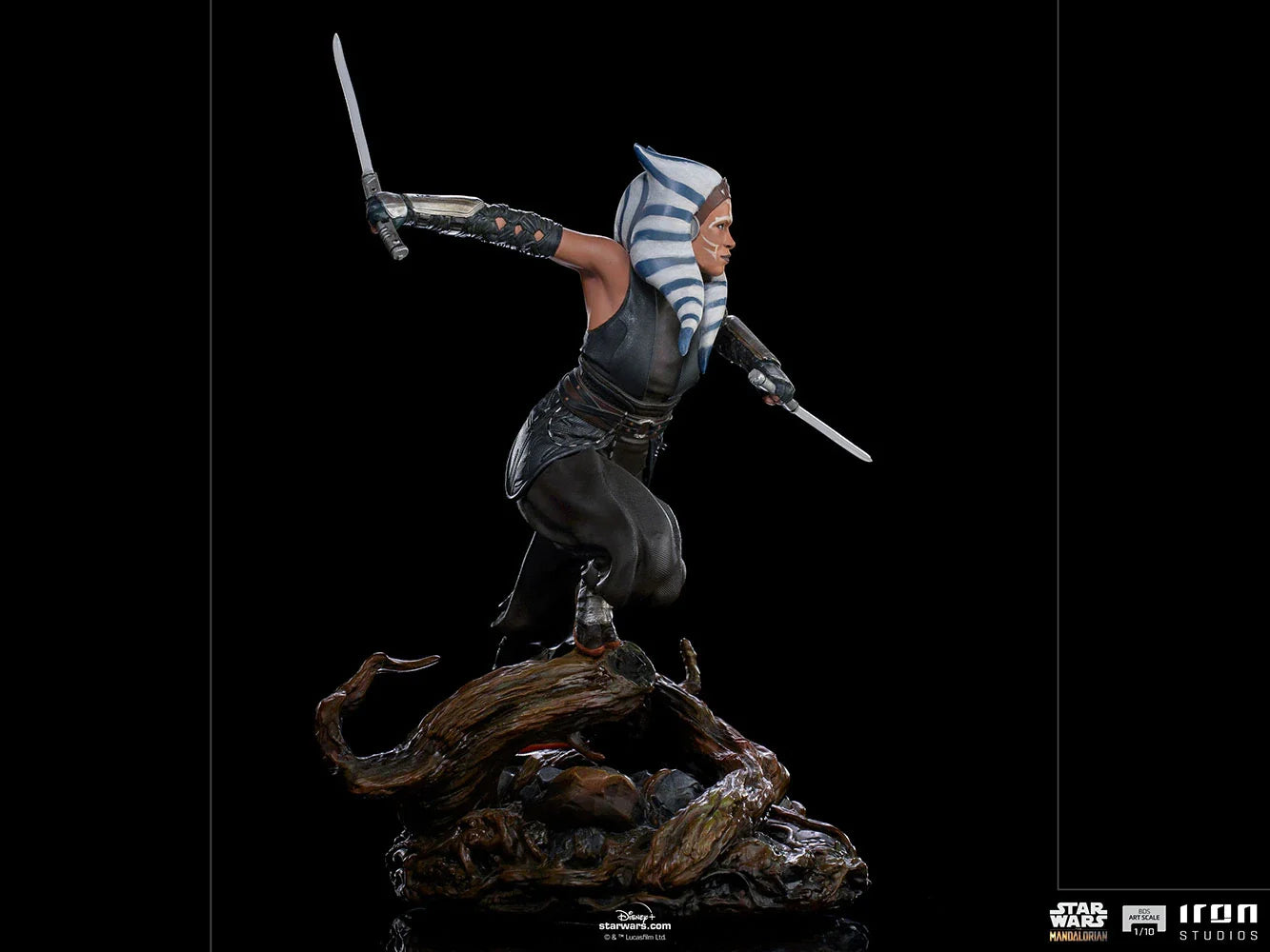 Iron Studios 1/10 Art Scale Highly Detailed Hand - Painted Ahsoka Tano Statue from Star Wars