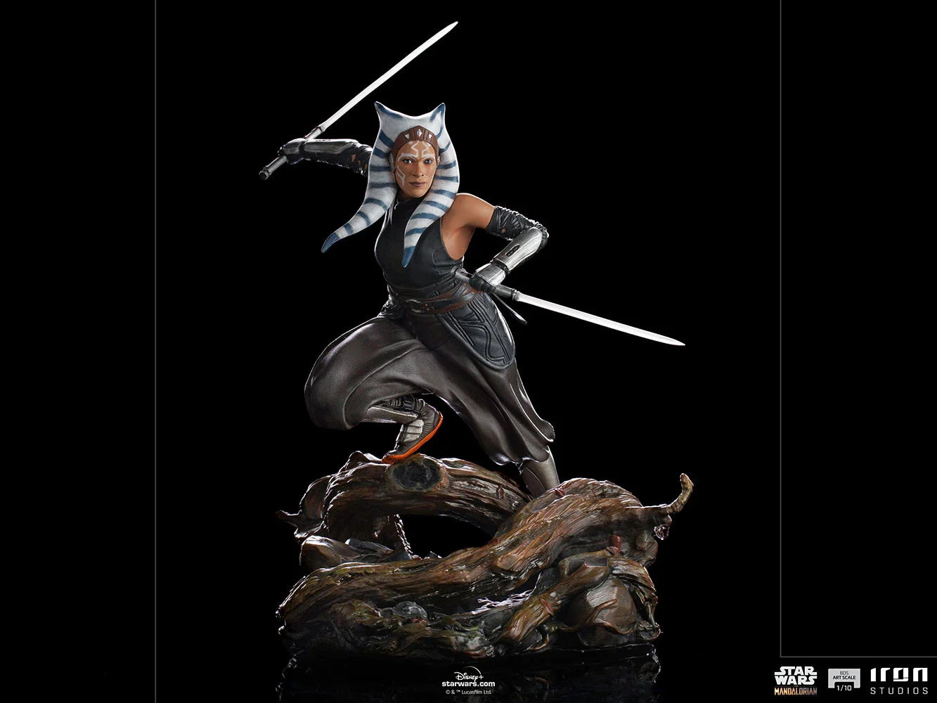 Iron Studios 1/10 Art Scale Highly Detailed Hand - Painted Ahsoka Tano Statue from Star Wars