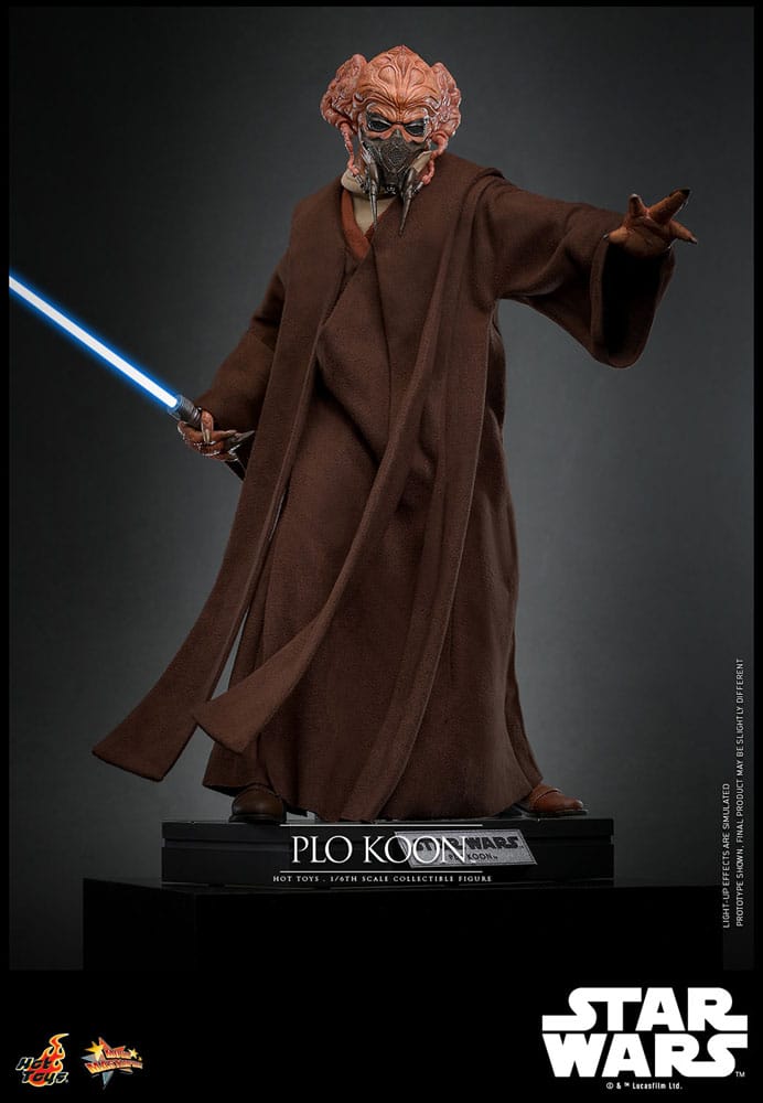Hot Toys Highly Detailed 1/6th Scale Collectible Figure of Plo Koon from Star Wars: Revenge of the Sith