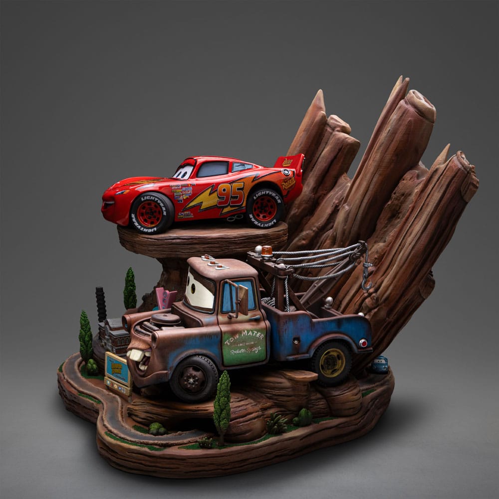 Iron Studios 1/10 Deluxe Art Scale Limited Edition Cars Statue of Lightning McQueen & Tow Mater