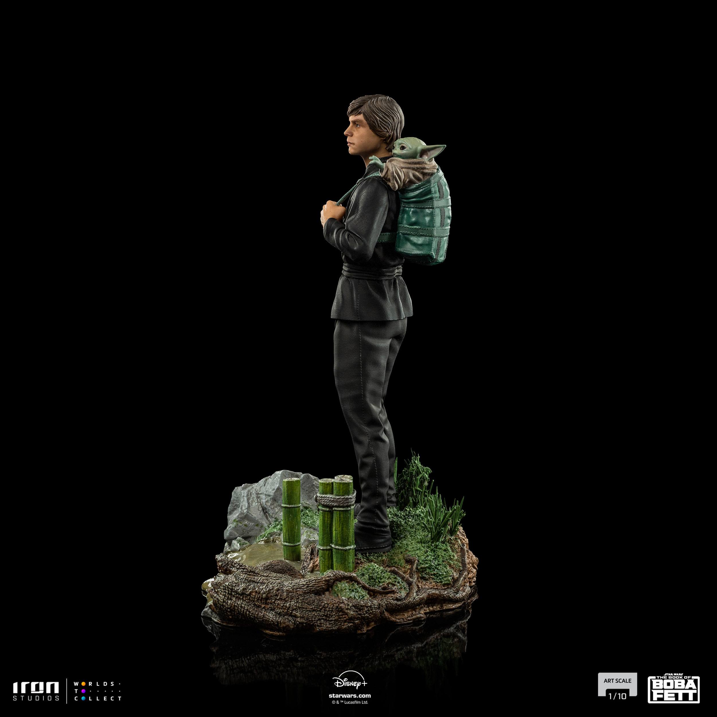 Iron Studios Limited Edition 1/10 Art Scale Statue of Luke Skywalker and Grogu Training from Star Wars The Book of Boba Fett