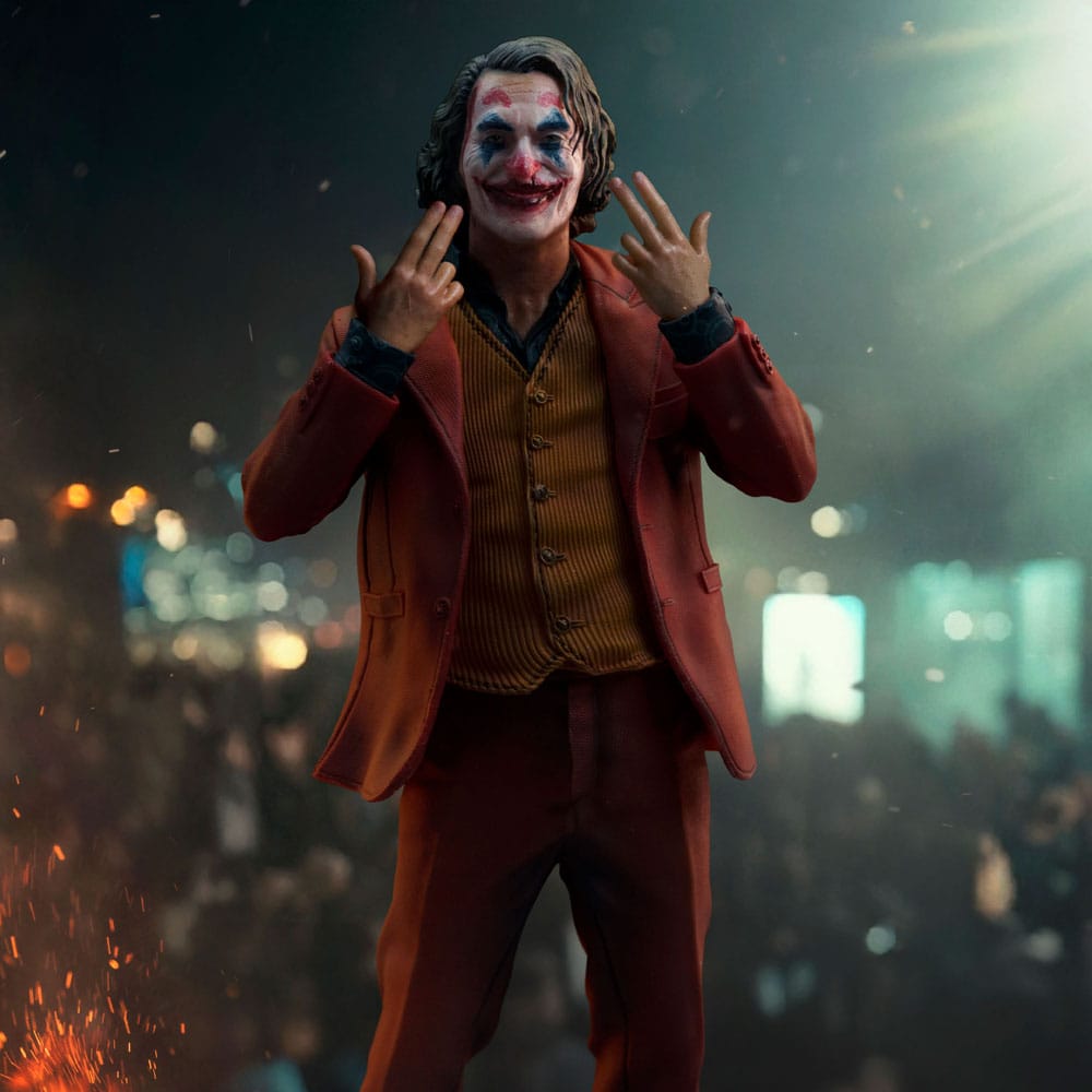 Iron Studios 1/10 Art Scale Limited Edition DC Joker Arthur Fleck Statue