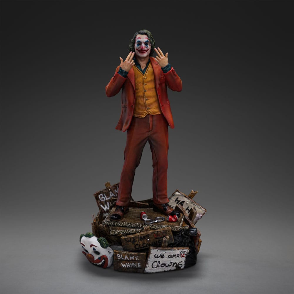 Iron Studios 1/10 Art Scale Limited Edition DC Joker Arthur Fleck Statue
