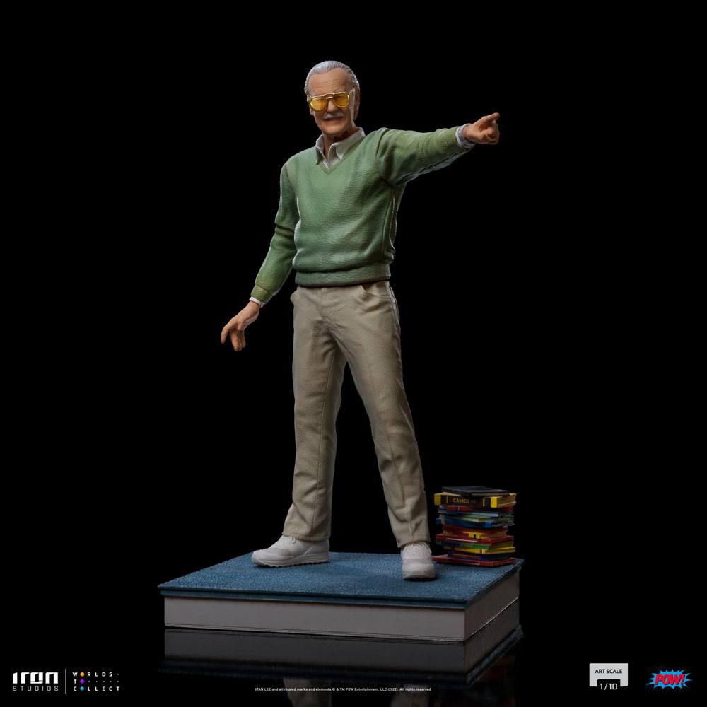 Iron Studios Marvel Collectible 1/10 Art Scale Statue of Stan Lee in His Legendary Years
