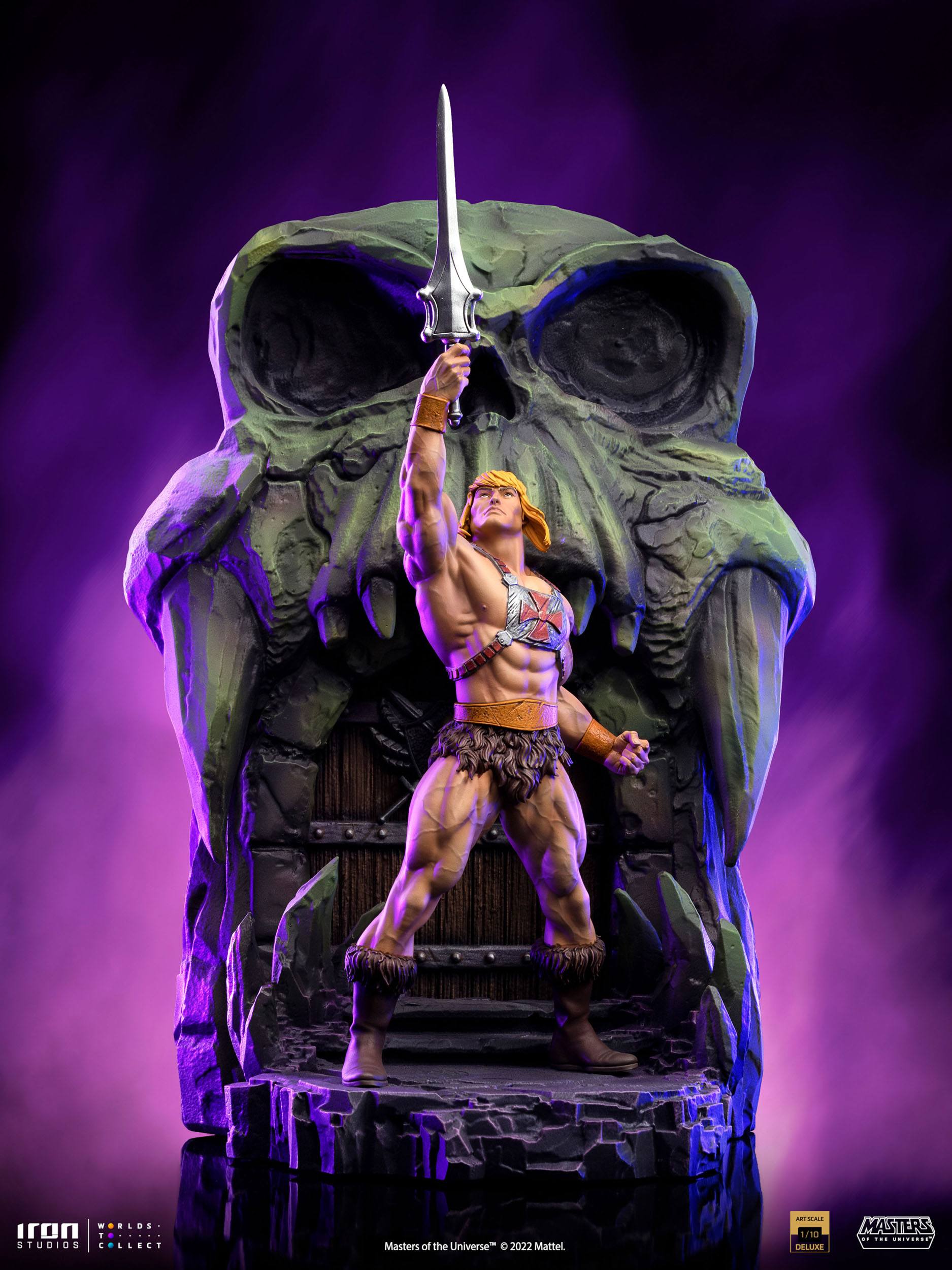 Iron Studios High - Quality 1/10 Deluxe Art Scale Collectible Statue of He - Man from Masters of the Universe