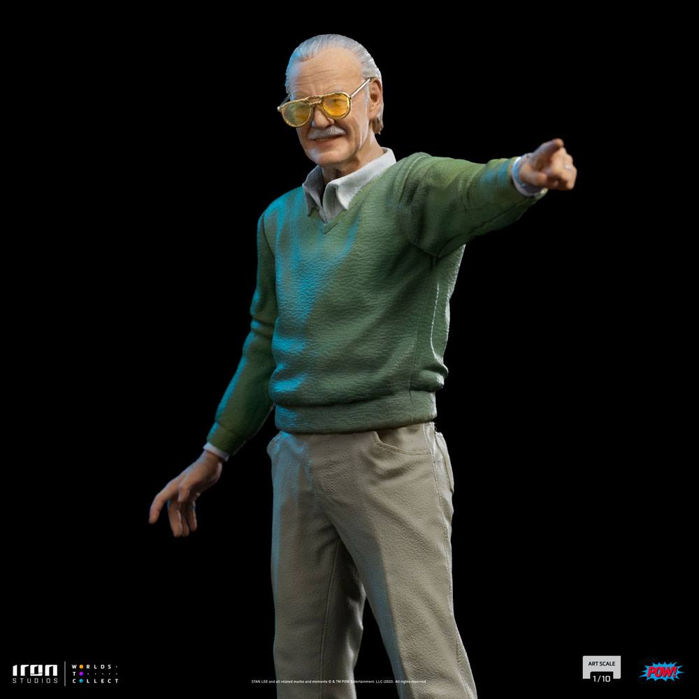 Iron Studios Marvel Collectible 1/10 Art Scale Statue of Stan Lee in His Legendary Years