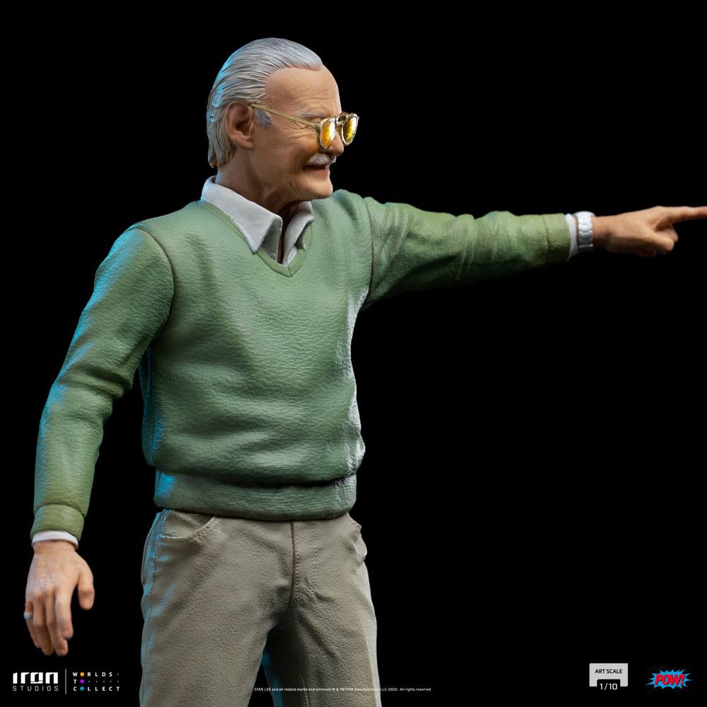 Iron Studios Marvel Collectible 1/10 Art Scale Statue of Stan Lee in His Legendary Years