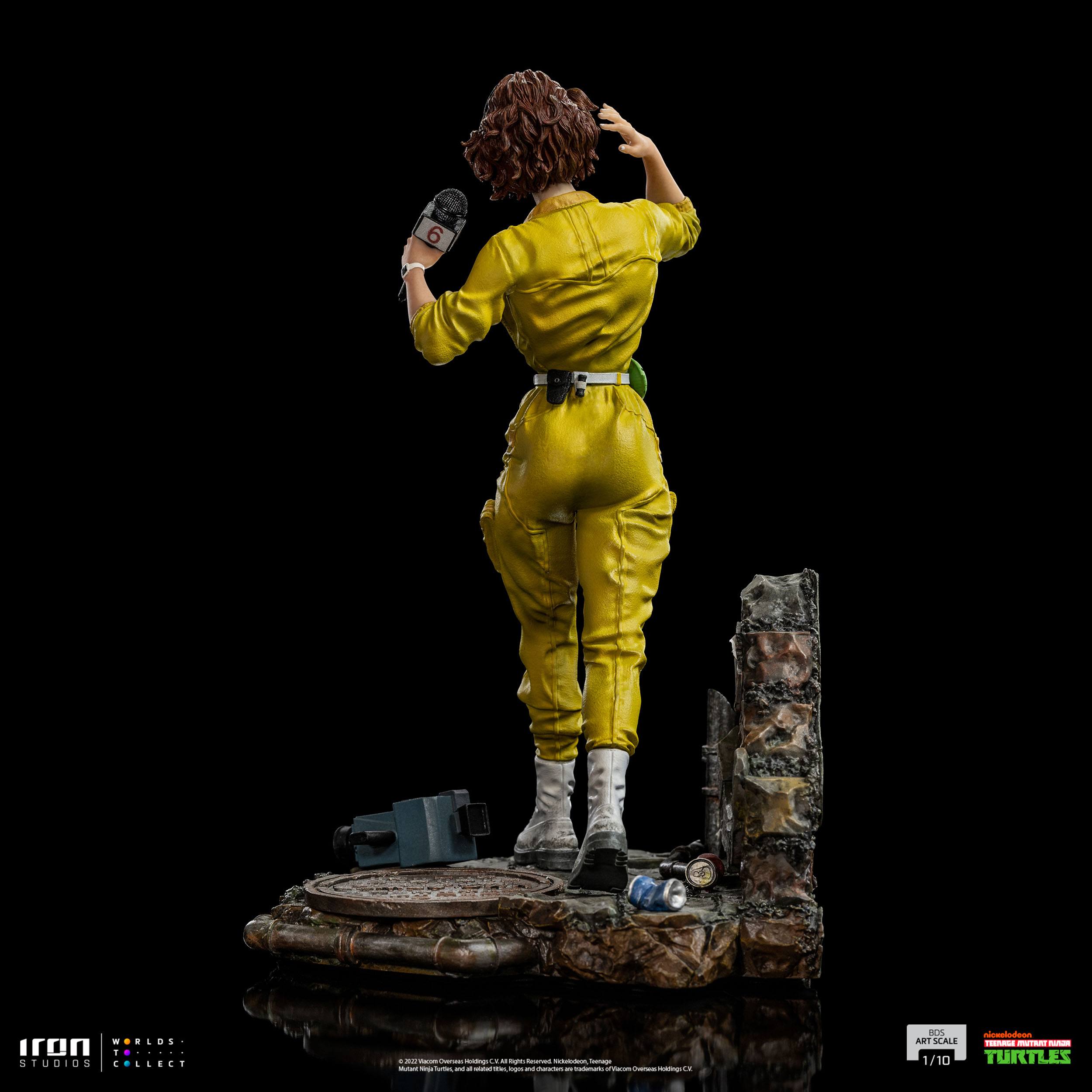 Iron Studios 1/10 Art Scale Teenage Mutant Ninja Turtles April O'Neil Statue