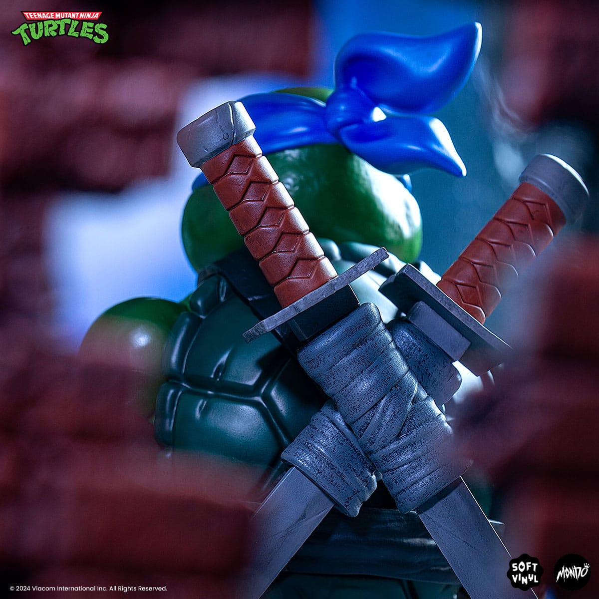 Mondo Premium Teenage Mutant Ninja Turtles Leonardo Soft Vinyl Collectible Action Figure