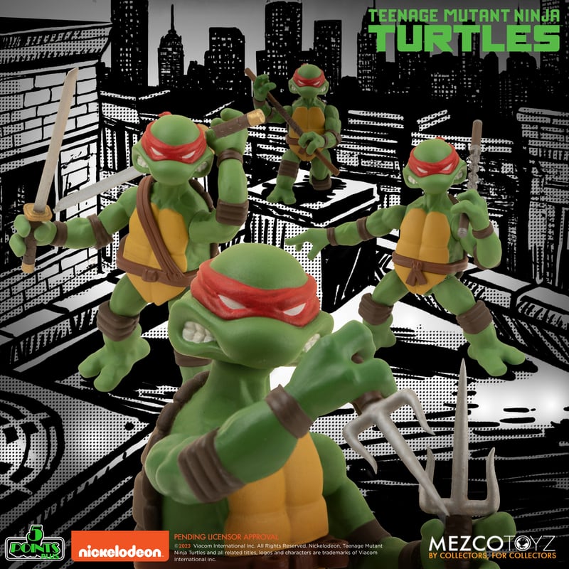 Mezco Deluxe Boxed Set of 4 Five-Point Articulated Teenage Mutant Ninja Turtles Action Figures