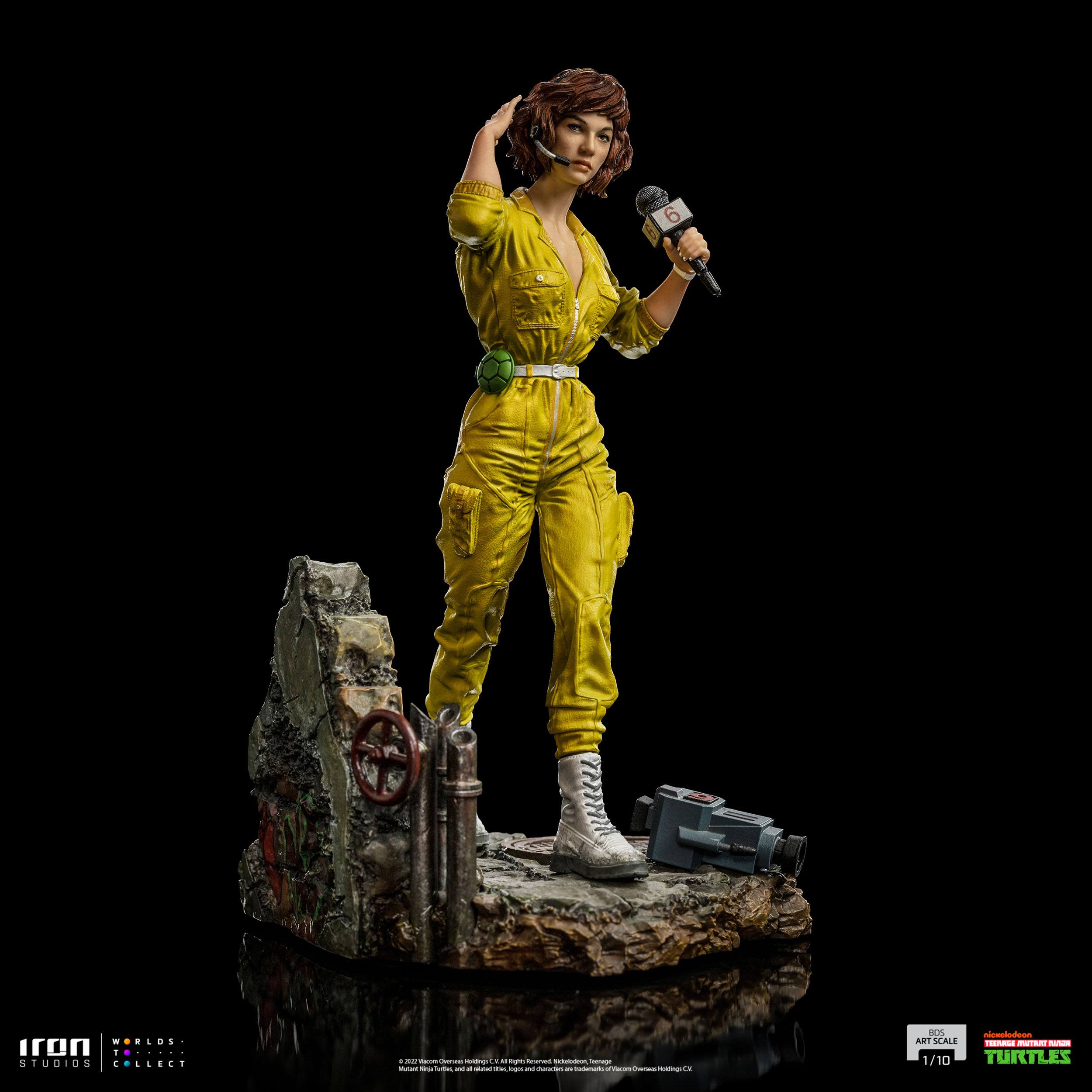 Iron Studios 1/10 Art Scale Teenage Mutant Ninja Turtles April O'Neil Statue