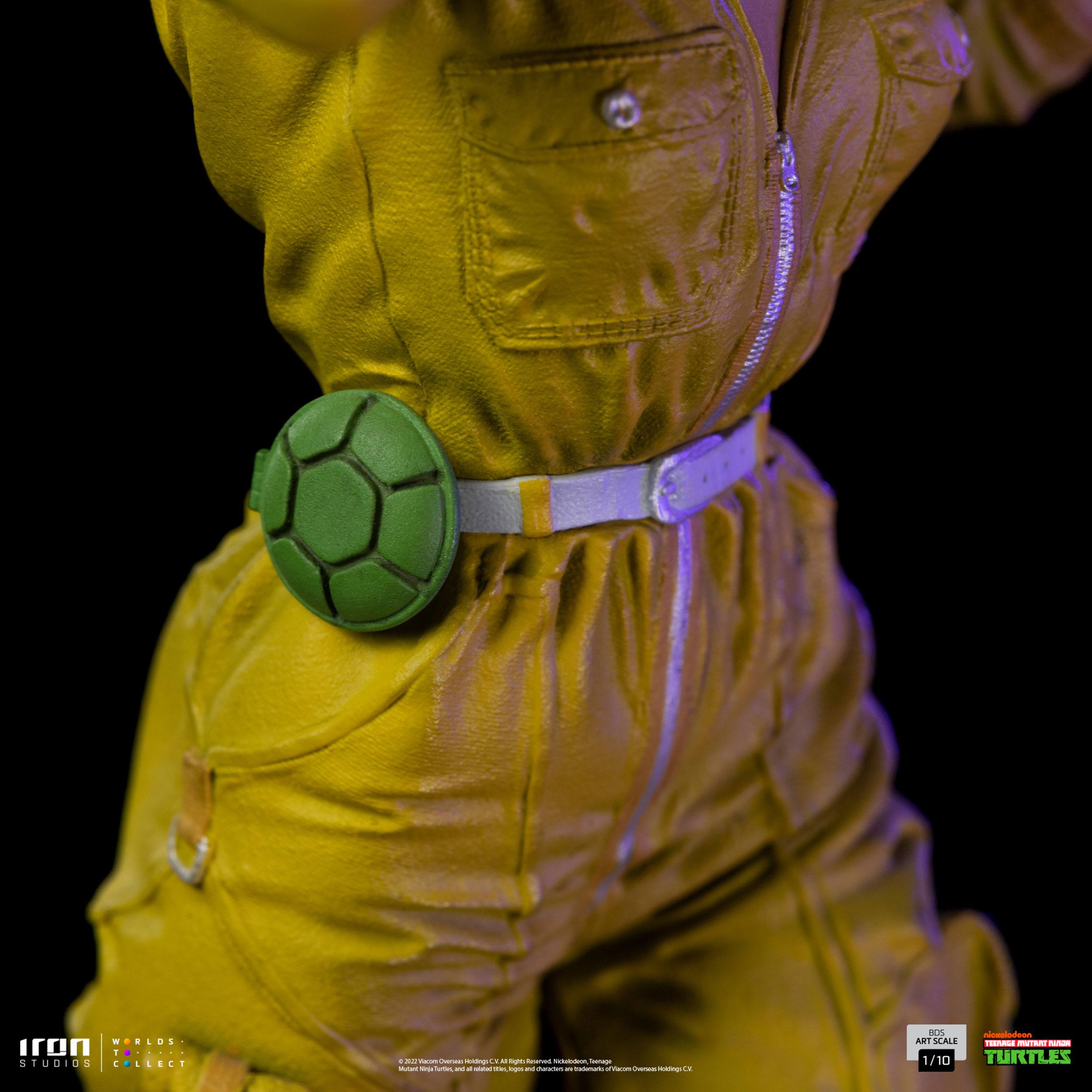 Iron Studios 1/10 Art Scale Teenage Mutant Ninja Turtles April O'Neil Statue