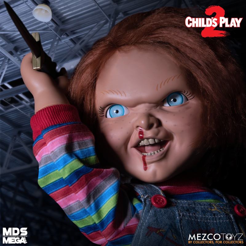 15-Inch Scale MDS Mega Scale Talking and Menacing Chucky Figure with Sound and Interchangeable Accessories