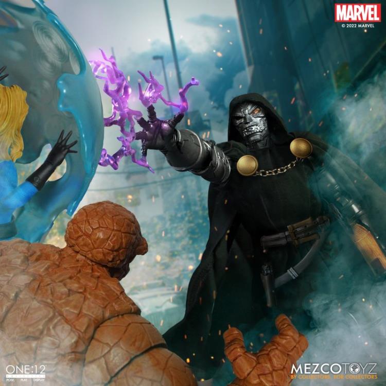 Mezco Marvel One:12 Collective Highly Detailed and Articulated Doctor Doom Action Figure Toy