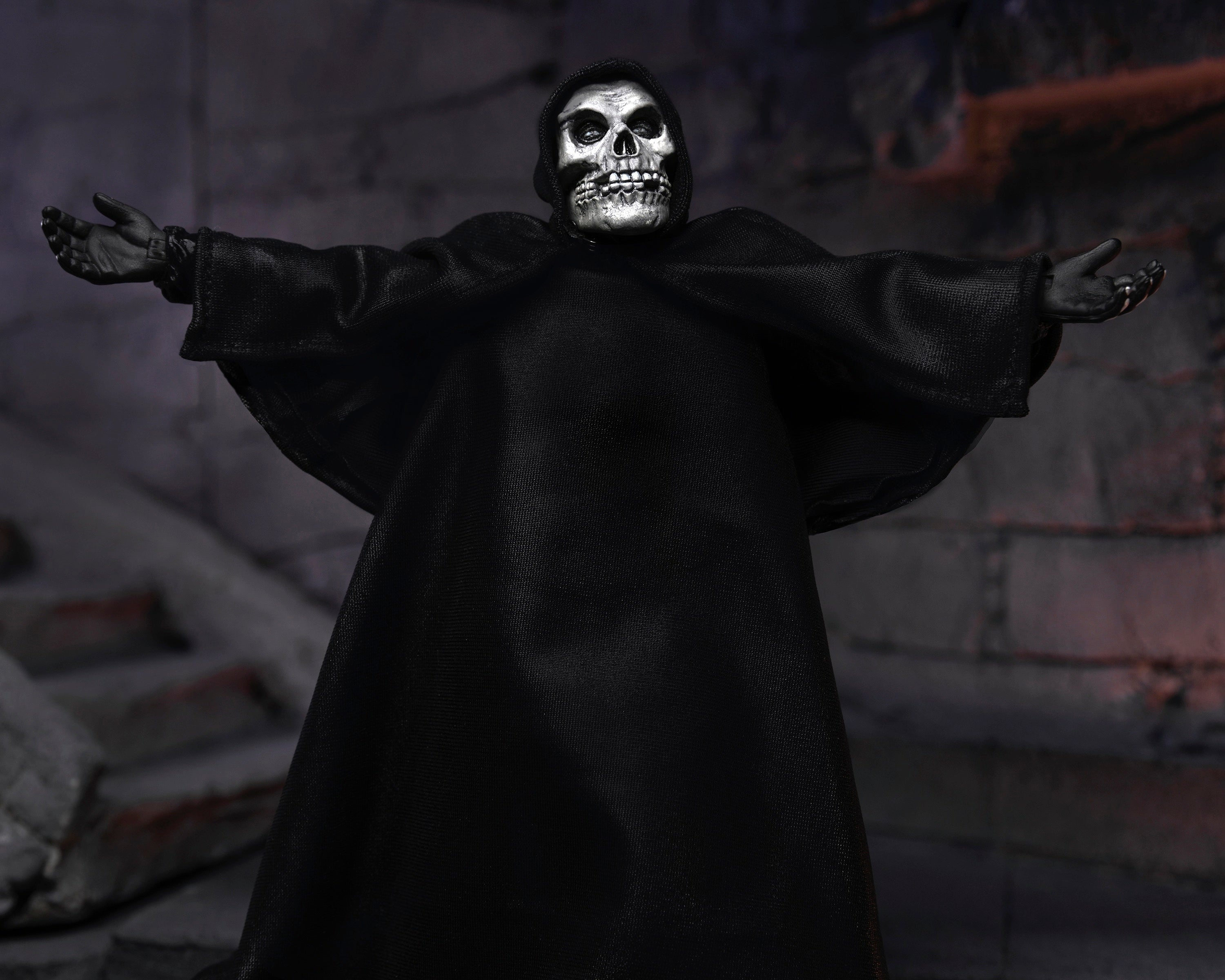 Ultimate 7-Inch Scale Misfits Fiend Action Figure with Cool Accessories