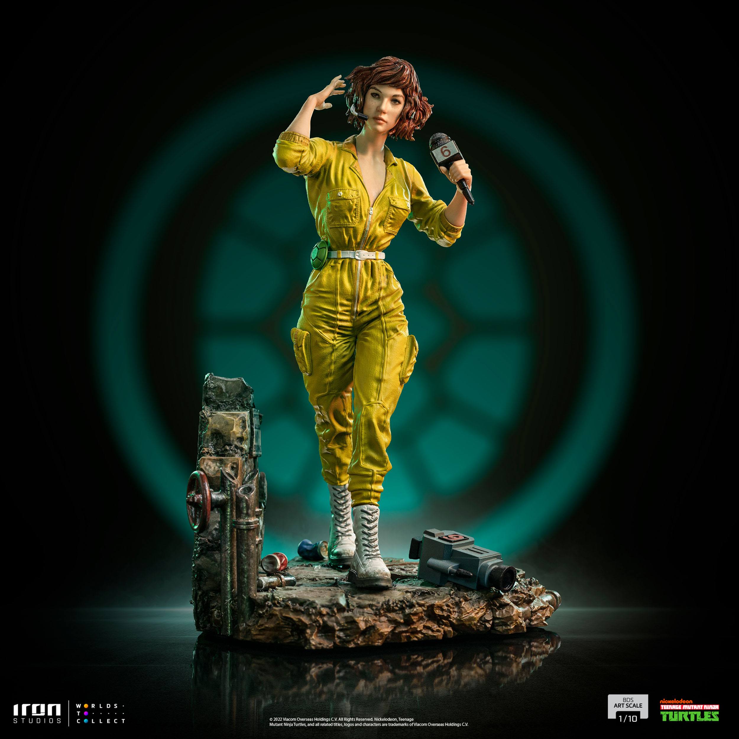 Iron Studios 1/10 Art Scale Teenage Mutant Ninja Turtles April O'Neil Statue