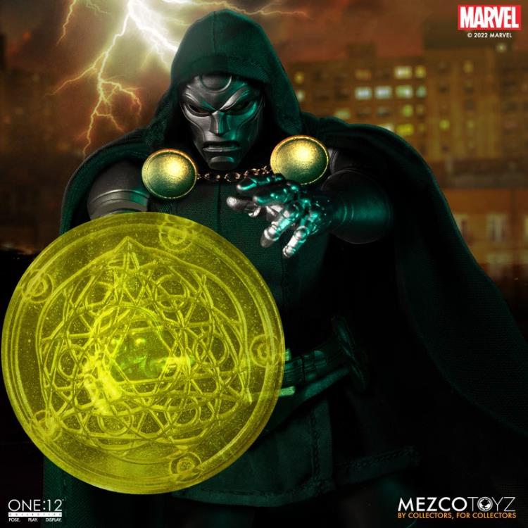 Mezco Marvel One:12 Collective Highly Detailed and Articulated Doctor Doom Action Figure Toy