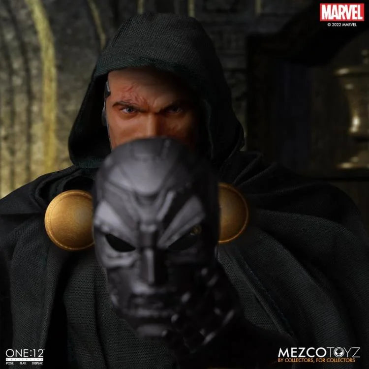 Mezco Marvel One:12 Collective Highly Detailed and Articulated Doctor Doom Action Figure Toy