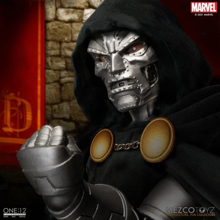 Mezco Marvel One:12 Collective Highly Detailed and Articulated Doctor Doom Action Figure Toy